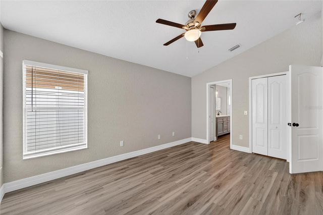 523 NAPA VALLEY CIRCLE, Valrico, FL 33594