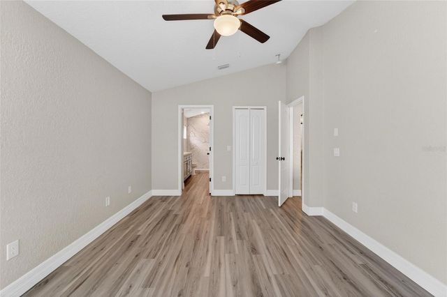 523 NAPA VALLEY CIRCLE, Valrico, FL 33594