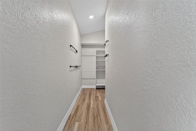 523 NAPA VALLEY CIRCLE, Valrico, FL 33594