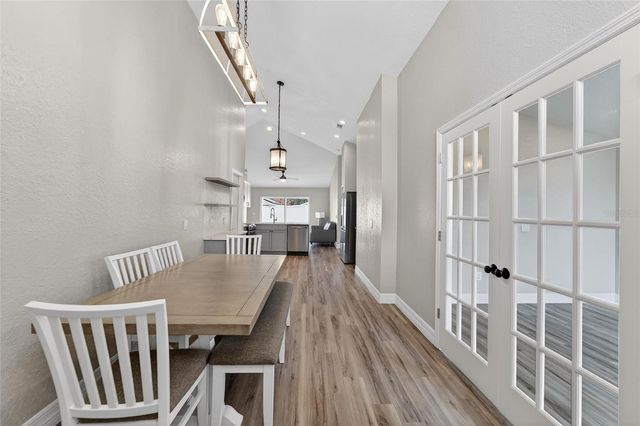 523 NAPA VALLEY CIRCLE, Valrico, FL 33594