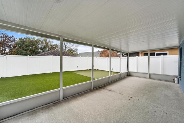 523 NAPA VALLEY CIRCLE, Valrico, FL 33594