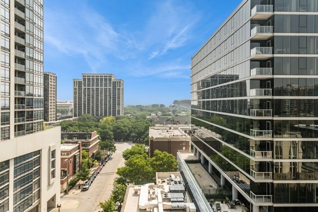 1400 S Michigan Avenue 1003, Chicago, IL 60605