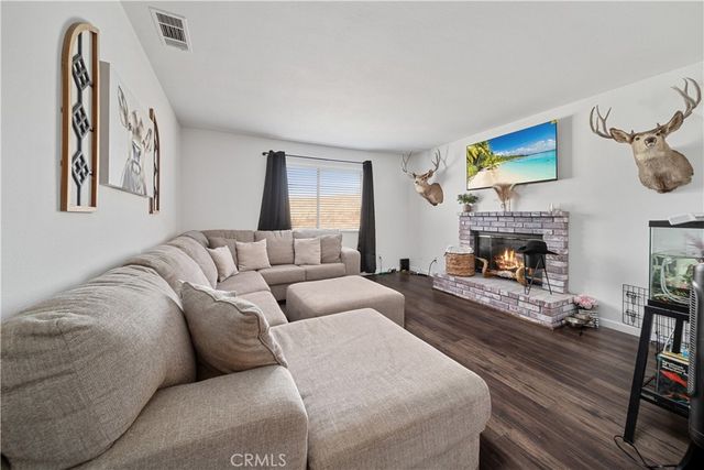18951 Avenue B, Perris, CA 92570