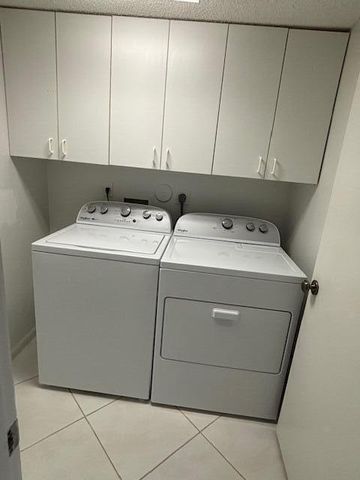 7372 Lake Meadow Way 101, Boynton Beach, FL 33437