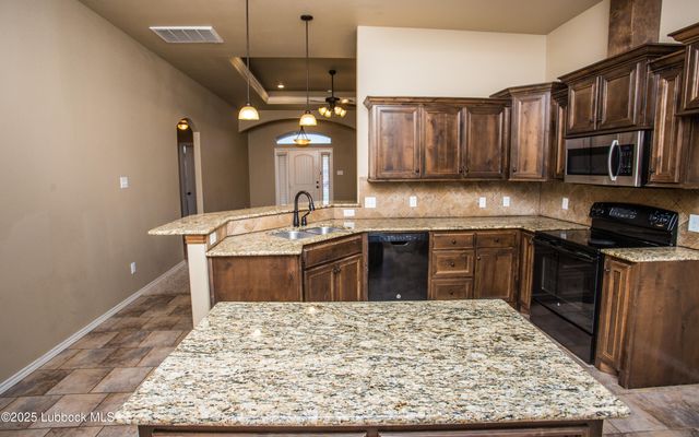 5006 Jarvis Street, Lubbock, TX 79416