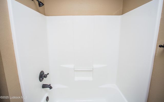 5006 Jarvis Street, Lubbock, TX 79416