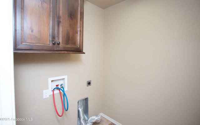 5006 Jarvis Street, Lubbock, TX 79416