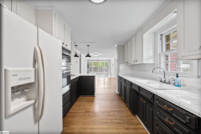 300 Old Petrie Road, Spartanburg, SC 29302