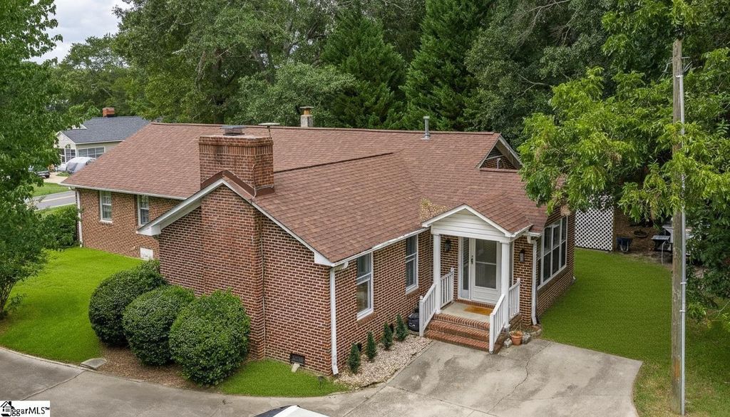 300 Old Petrie Road, Spartanburg, SC 29302
