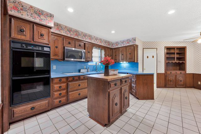 1500 Baltimore Drive, Richardson, TX 75081