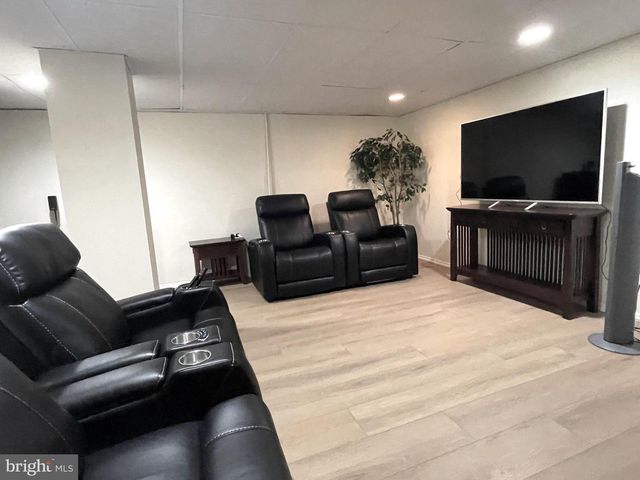 11007 PHILLIPS DR, Upper Marlboro, MD 20772