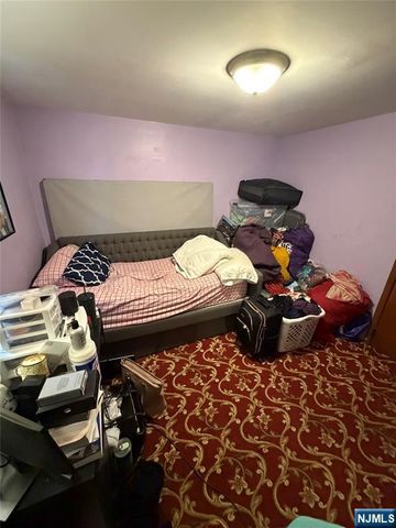 67 Chestnut Street, Rutherford, NJ 07070