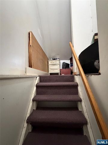67 Chestnut Street, Rutherford, NJ 07070