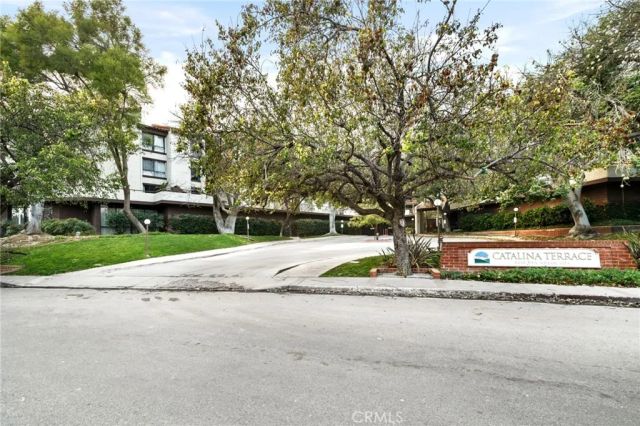 4210 Via Arbolada 307, Los Angeles, CA 90042