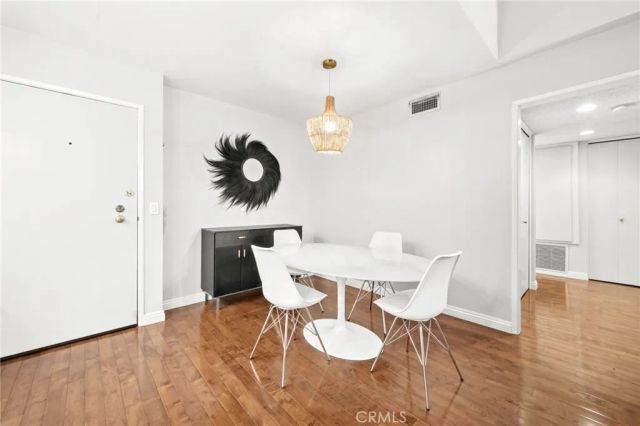 4210 Via Arbolada 307, Los Angeles, CA 90042