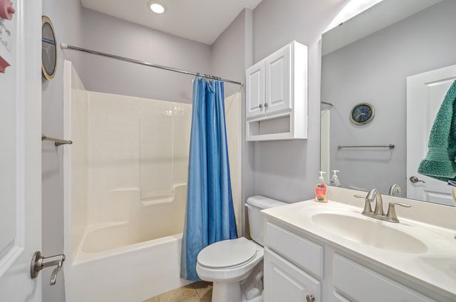 5018 W Liberty Meadows Drive, Summerville, SC 29485