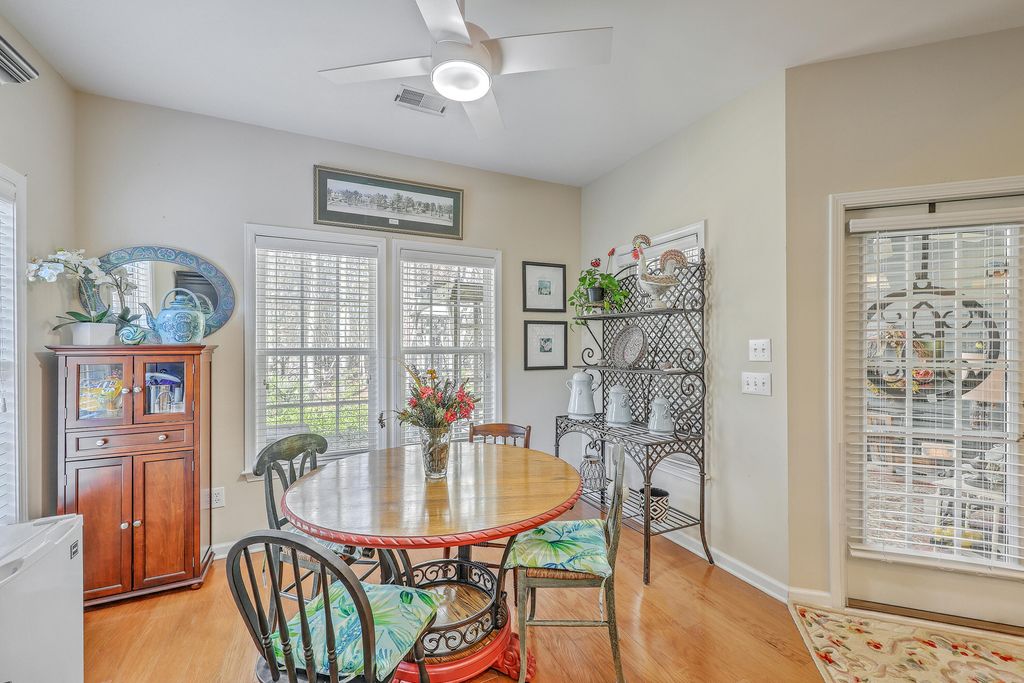 Image 14 of property listing at 5018 W Liberty Meadows Drive, Summerville, SC 29485