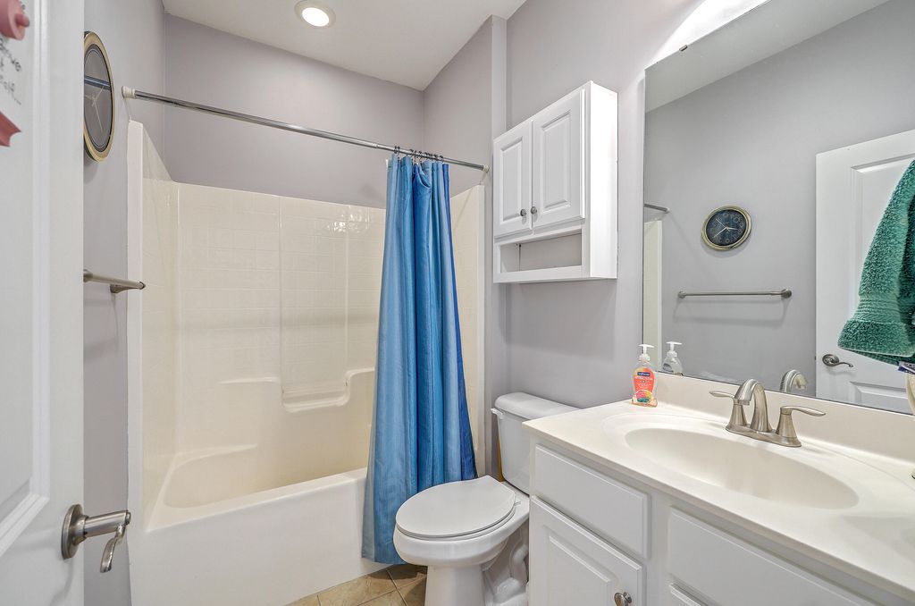 Image 28 of property listing at 5018 W Liberty Meadows Drive, Summerville, SC 29485