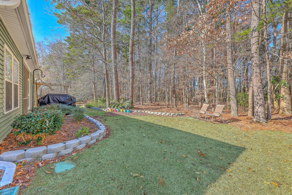 Image 34 of property listing at 5018 W Liberty Meadows Drive, Summerville, SC 29485