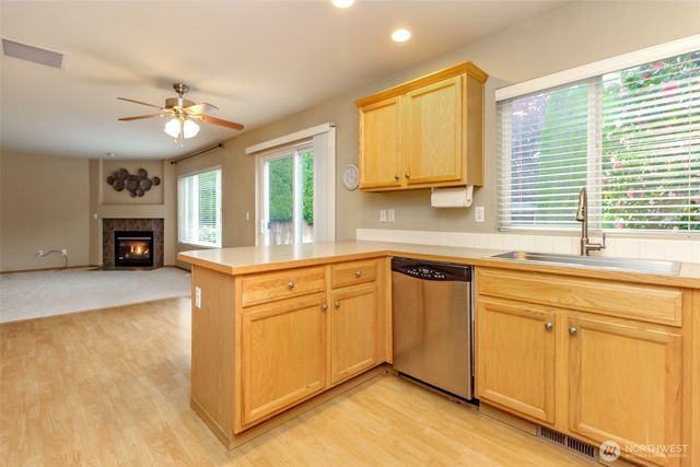 9621 148th Street Ct E, Puyallup, WA 98375