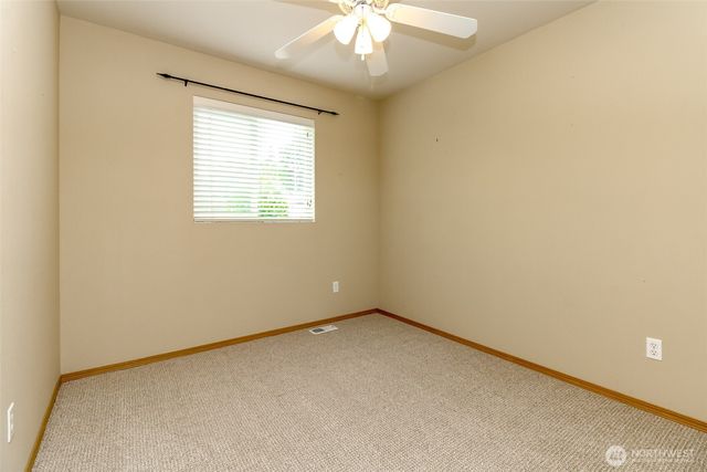 9621 148th Street Ct E, Puyallup, WA 98375