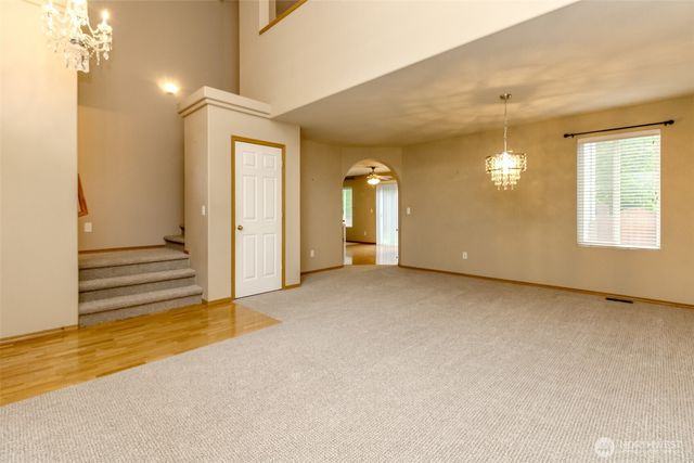 9621 148th Street Ct E, Puyallup, WA 98375