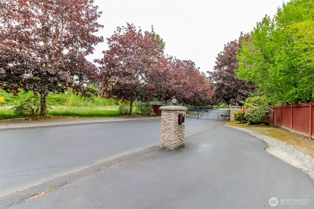 9621 148th Street Ct E, Puyallup, WA 98375
