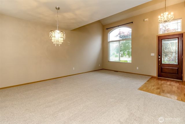 9621 148th Street Ct E, Puyallup, WA 98375