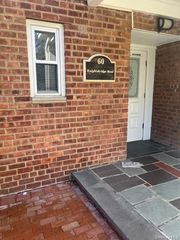 60 Knightsbridge Road 2H, Great Neck, NY 11021