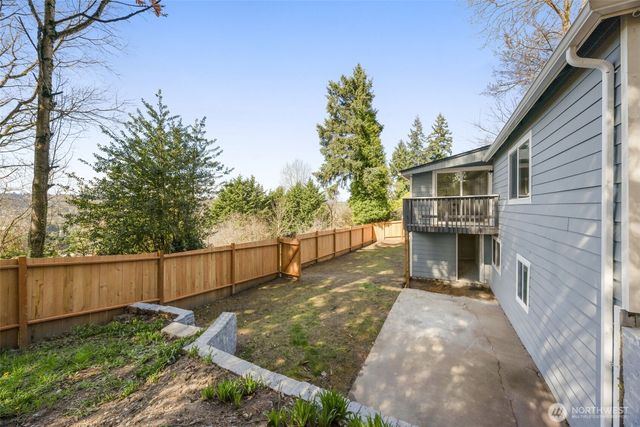 12041 S 56th Place, Seattle, WA 98178