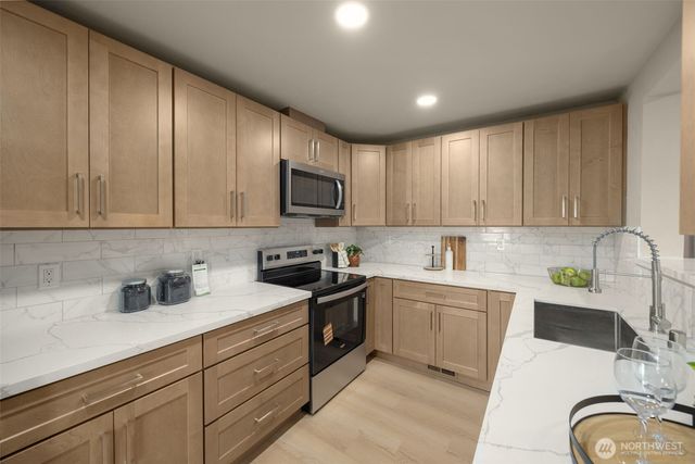 12041 S 56th Place, Seattle, WA 98178