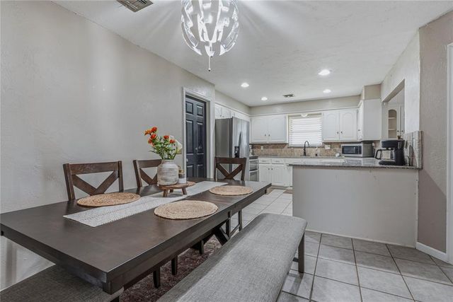 11917 Camelot Place, Oklahoma City, OK 73120