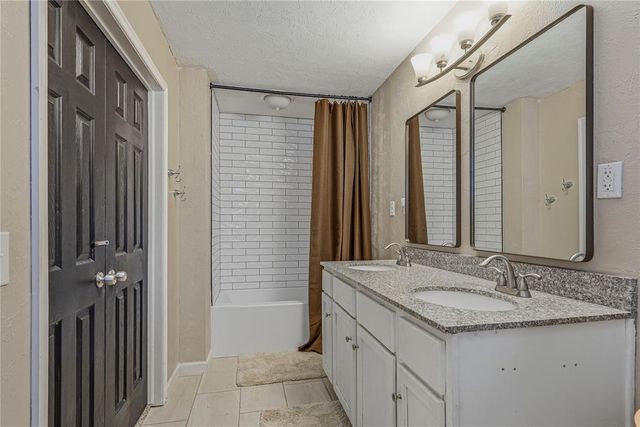 11917 Camelot Place, Oklahoma City, OK 73120