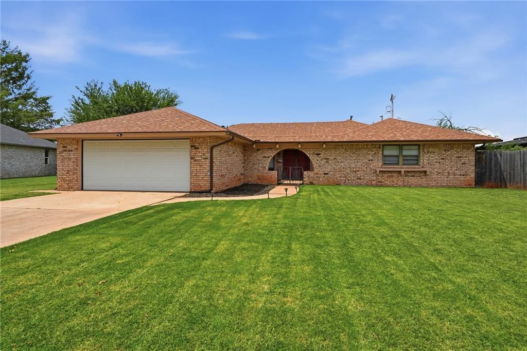 11917 Camelot Place, Oklahoma City, OK 73120