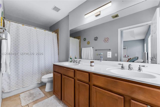 14211 SW 272nd Ln, Homestead, FL 33032
