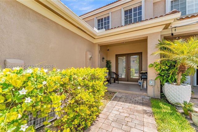 14211 SW 272nd Ln, Homestead, FL 33032
