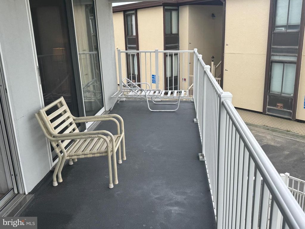 Image 19 of property listing at 2 80TH ST #212, Ocean City, MD 21842