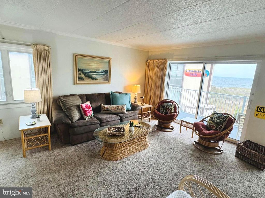 Image 4 of property listing at 2 80TH ST #212, Ocean City, MD 21842