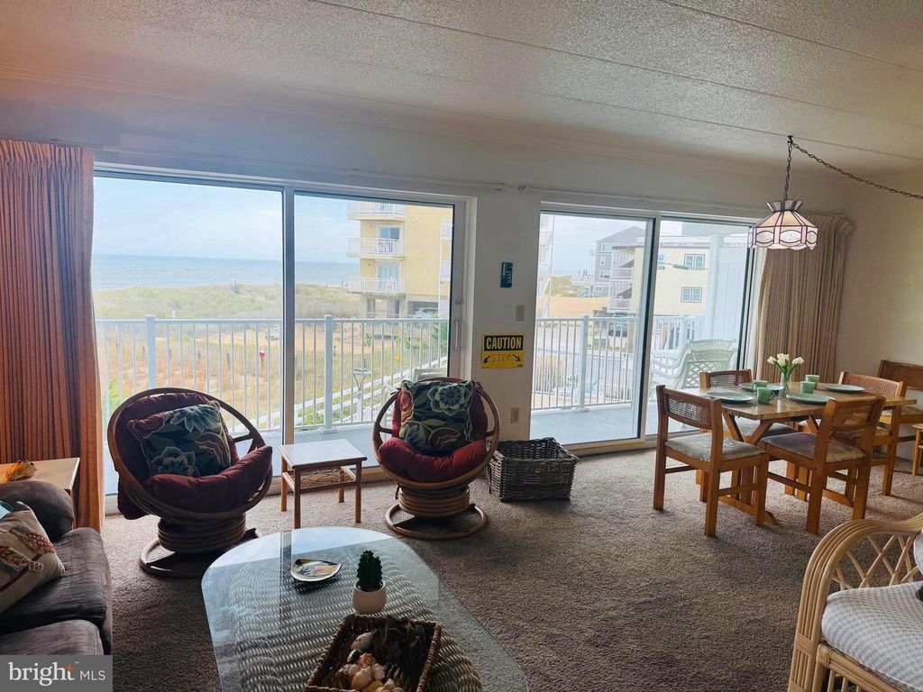 Image 6 of property listing at 2 80TH ST #212, Ocean City, MD 21842