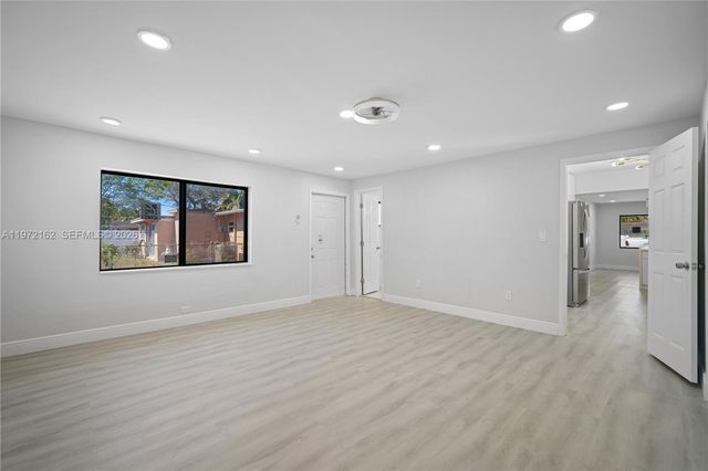 6530 SW 20th Ct, Miramar, FL 33023