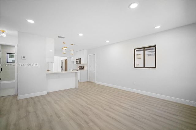 6530 SW 20th Ct, Miramar, FL 33023