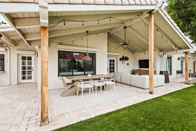 9202 N 83RD Place, Scottsdale, AZ 85258