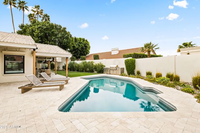 9202 N 83RD Place, Scottsdale, AZ 85258