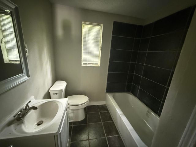 1439 MENAGER AVE, Memphis, TN 38106