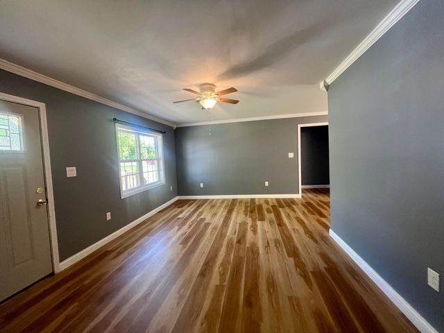84 Stone Road, London, KY 40744