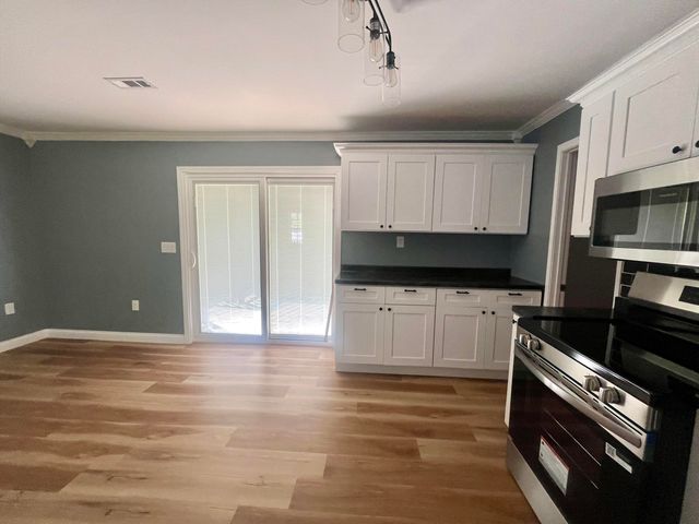 84 Stone Road, London, KY 40744