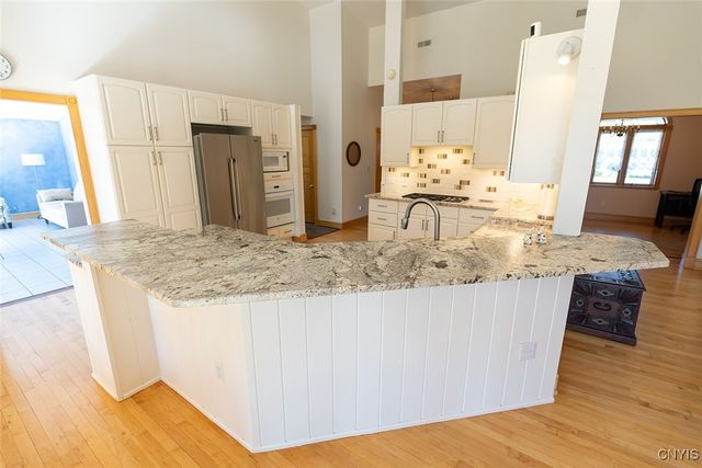 5000 James Street, Dewitt, NY 13057