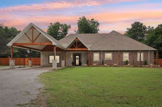 9228 E Cardinal Place, Midwest City, OK 73130