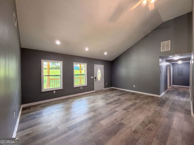 201 Deerfield Lane, Carrollton, GA 30116
