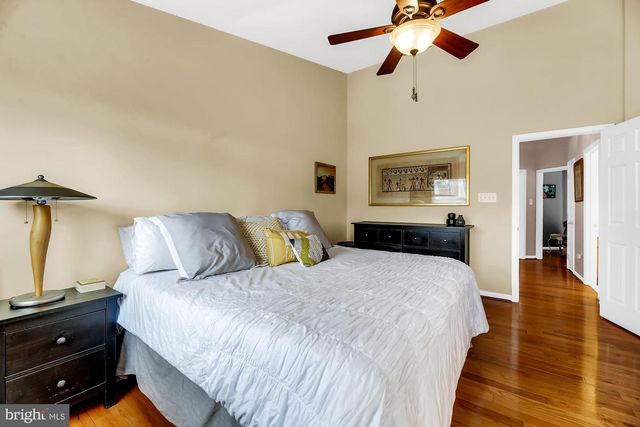 2090 CLIPPER PARK RD, Baltimore, MD 21211
